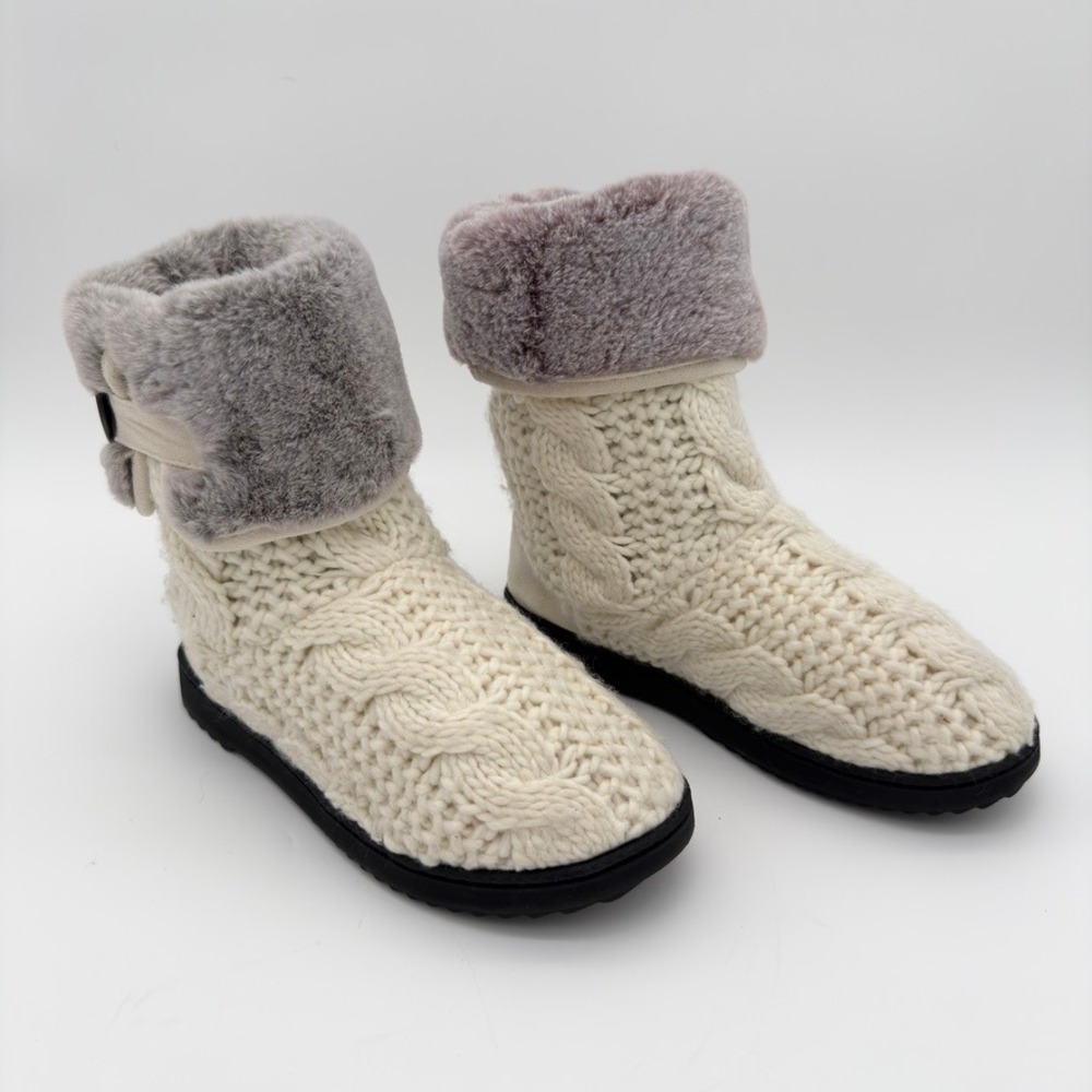 Cabernet Women S 5-6 Cable Knit Faux Fur Bootie Slippers Ivory Gray Cozy